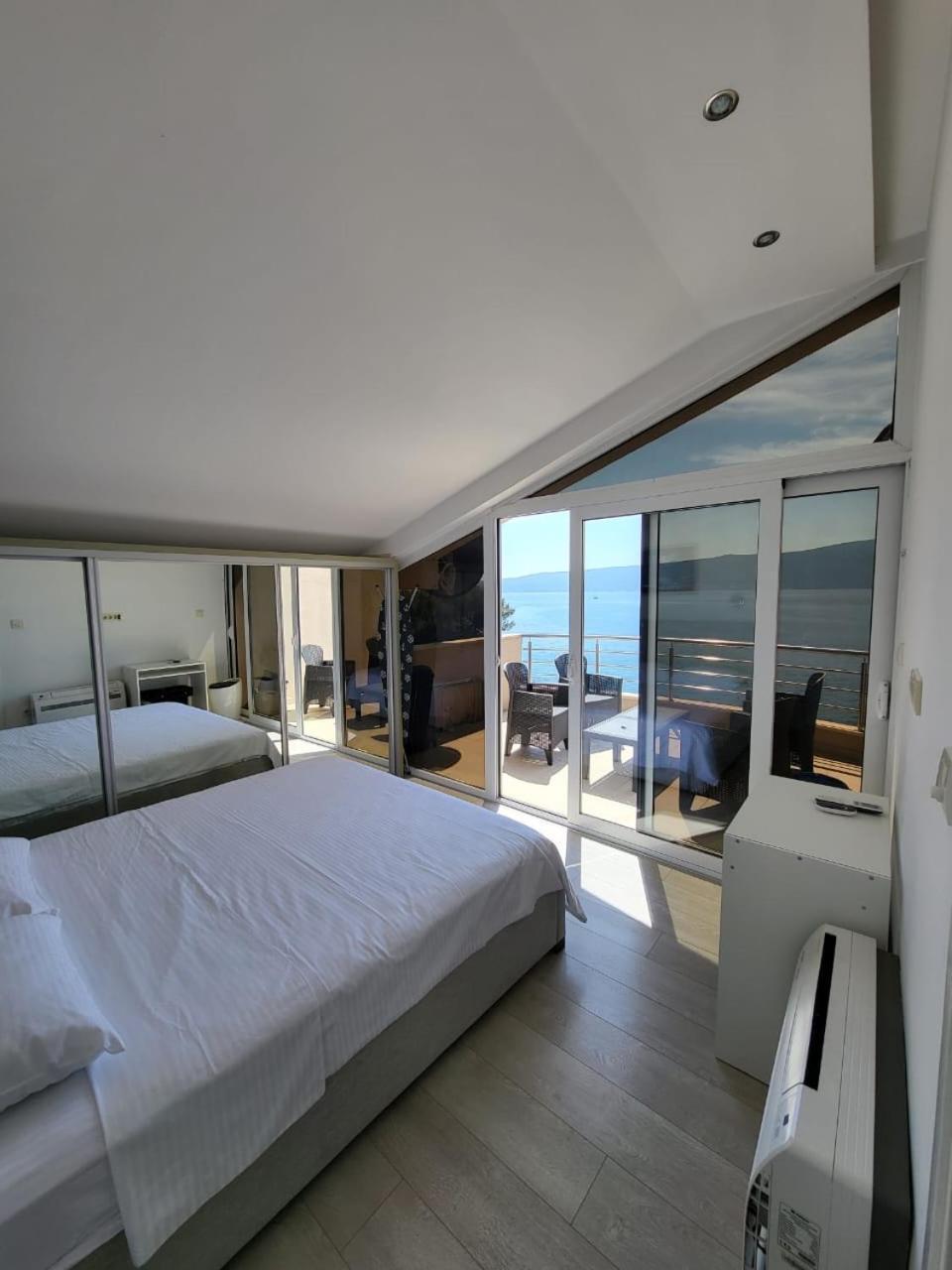 Matkovic Residence Tivat Exterior foto