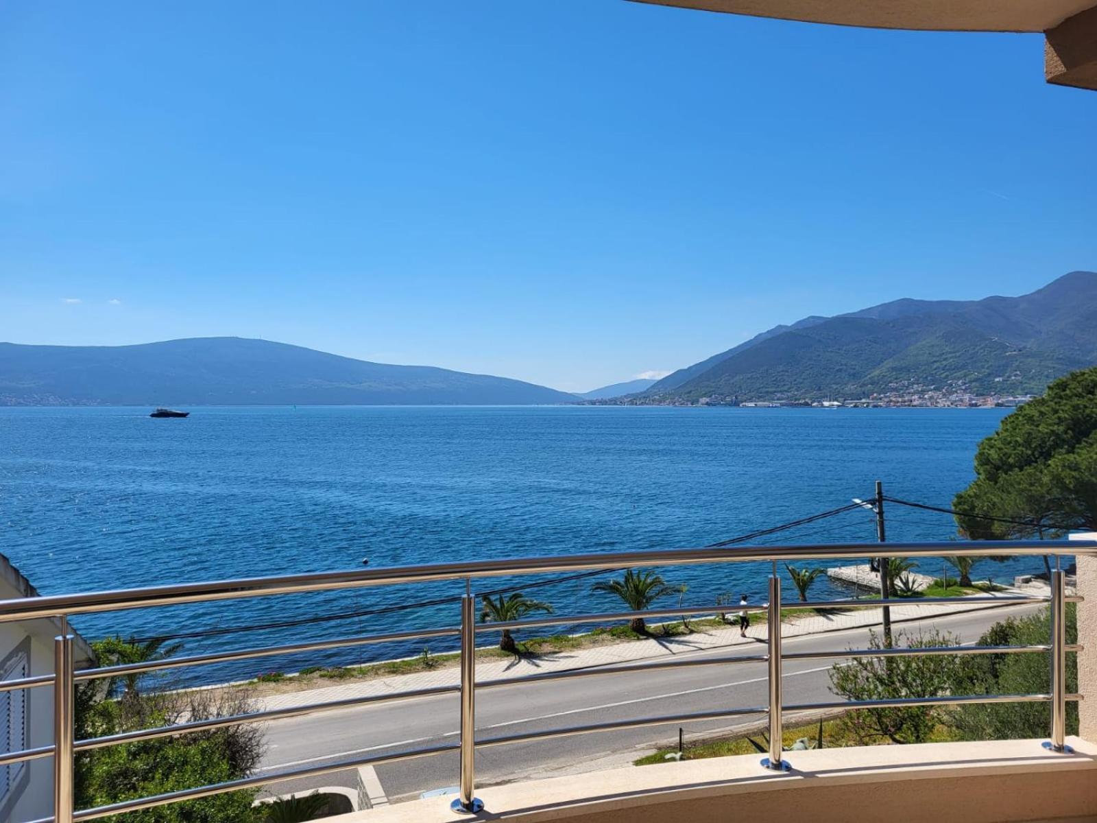 Matkovic Residence Tivat Exterior foto